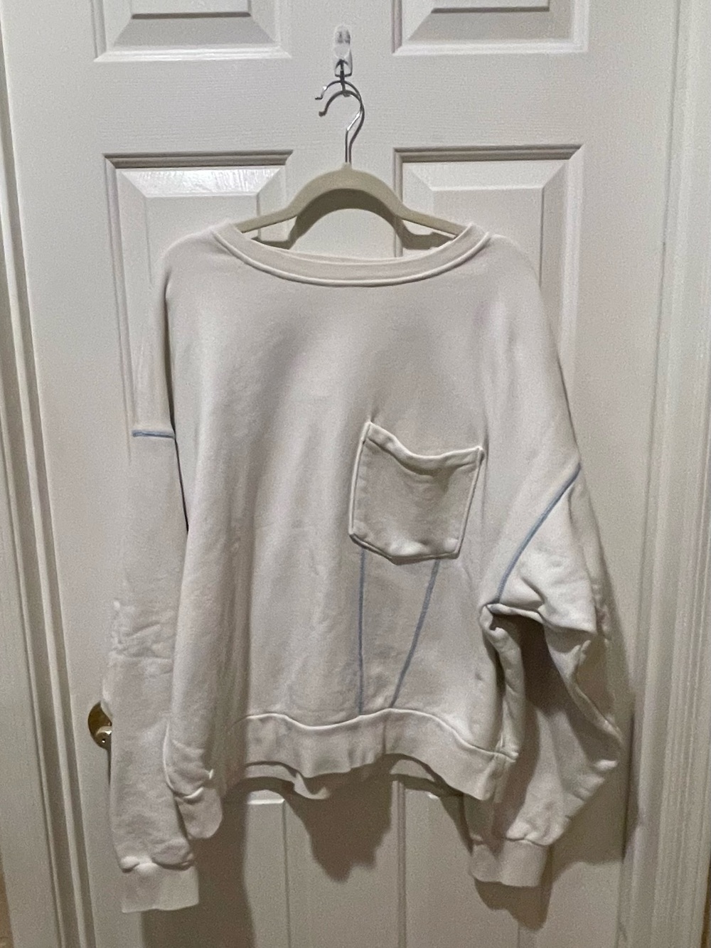 Elwood Crewneck Sweatshirt Relaxed Fit Streetwear Essential